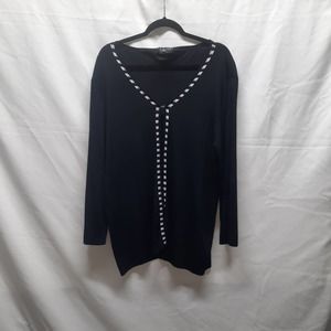 Finity Woman  Black lightweight stripe design along front cardigan 1Xt